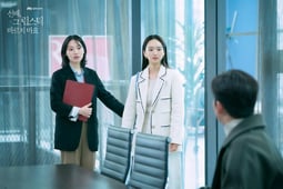 She Would Never Know, Season 1 Episode 15 image