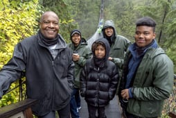 Meet the Peetes, Season 1 Episode 3 image