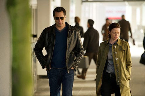 Continuum - Season 1 - "Fast Times" - Victor Webster and Rachel Nichols