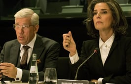 Bad Banks, Season 1 Episode 6 image