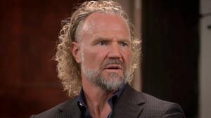 Sister Wives, Season 19 Episode 28 image