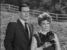 The Fugitive, Season 1 Episode 16 image