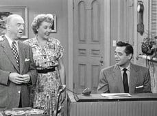 I Love Lucy, Season 2 Episode 17 image
