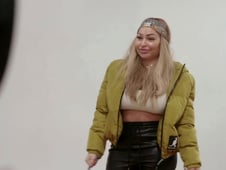 Darcey & Stacey, Season 2 Episode 1 image