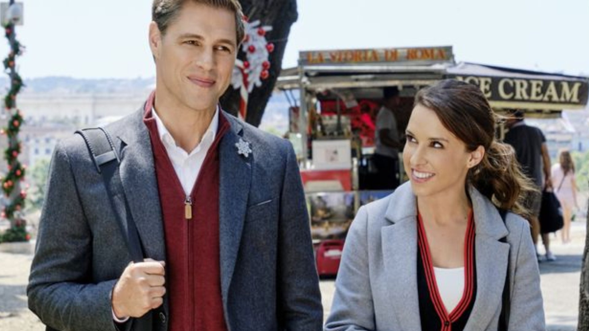 Sam Page and Lacey Chabert, Christmas in Rome