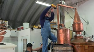 Moonshiners: Whiskey Business, Season 1 Episode 2 image