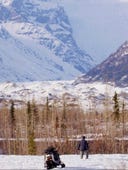 Edge of Alaska, Season 3 Episode 1 image