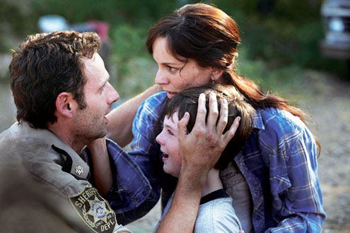 The Walking Dead - Season 1 - "Tell it to the Frogs" - Andrew Lincoln, Sarah Wayne Callies and Chandler Riggs