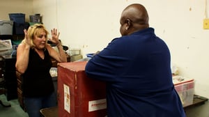 Storage Wars: Texas, Season 2 Episode 1 image