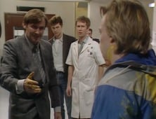 Casualty, Season 1 Episode 3 image