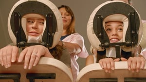 Stuck in the Middle, Season 2 Episode 11 image