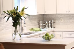 Fix It & Finish It, Season 2 Episode 25 image