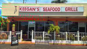 Diners, Drive-ins and Dives, Season 2 Episode 6 image