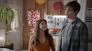 Modern Family, Season 10 Episode 11 image