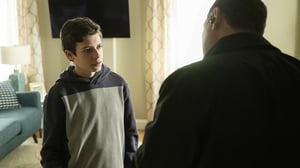 Fringe, Season 5 Episode 3 image