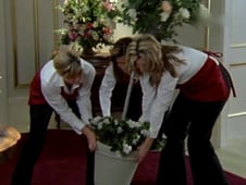 She Spies, Season 2 Episode 19 image