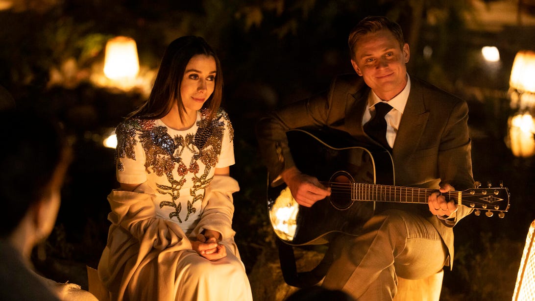 Cristin Milioti and Billy Magnussen, Made for Love
