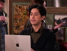 Happy's Place, Season 1 Episode 14 image