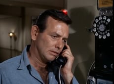 The Fugitive, Season 4 Episode 8 image