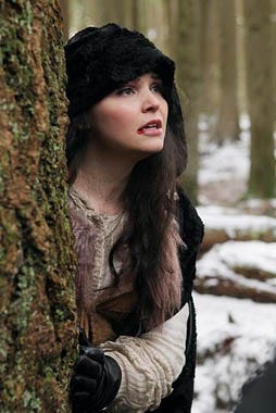 Once Upon a Time - Season 1 - "Heart of Darkness" - Ginnifer Goodwin