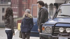 Life Unexpected, Season 1 Episode 1 image