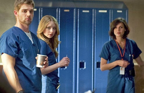 Miami Medical - Season 1 - "An Arm and a Leg" - Mike Vogel as Dr. C, Elisabeth Harnois as Dr. Serena Warren and Lana Parrilla as Dr. Zambrano