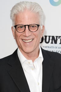 Ted Danson as Gianni