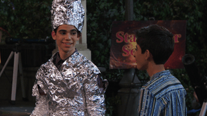 Jessie, Season 4 Episode 19 image