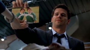 Bones, Season 2 Episode 9 image