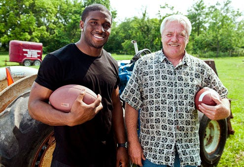 Same Name - Season 1 - New Orleans Saints Football Star Reggie Bush trades places with Reggie Bush, a general contractor from Danville, Illinois