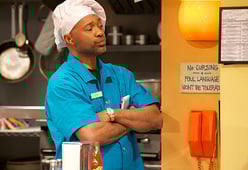 Love Thy Neighbor, Season 1 Episode 6 image