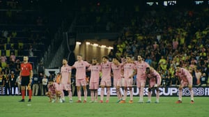 Messi Meets America, Season 1 Episode 4 image