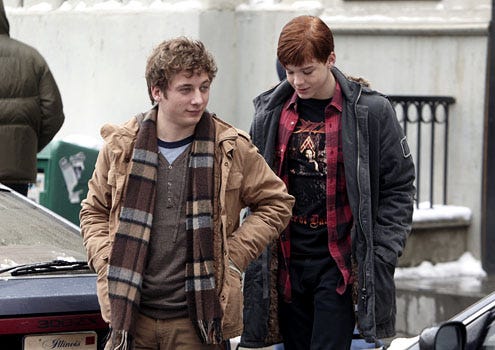 Shameless - Season 1 - Jeremy Allen White as Lip Gallagher and Cameron Monaghan as Ian Gallagher