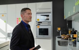 In All Friendship, Season 22 Episode 40 image