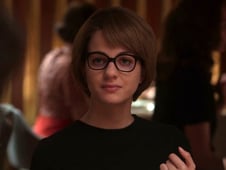 My Brilliant Friend, Season 3 Episode 1 image