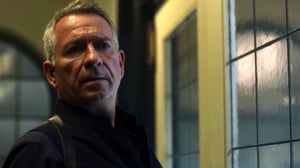 Gotham, Season 5 Episode 1 image