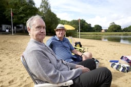 There She Goes, Season 2 Episode 5 image