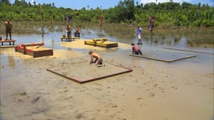 Survivor, Season 25 Episode 9 image