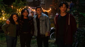 School Spirits, Season 2 Episode 3 image