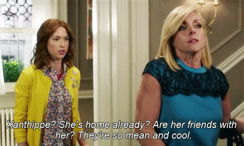 kimmy-schmidt-01-xanthippe-friends.gif