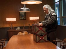 Twin Peaks, Season 1 Episode 1 image