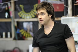 Outrageous Fortune, Season 5 Episode 1 image