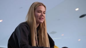 The Kardashians, Season 1 Episode 6 image