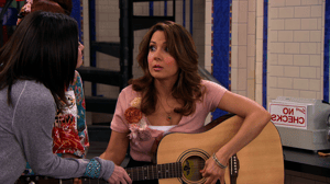 Wizards of Waverly Place, Season 3 Episode 25 image