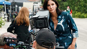 First Look: Courteney Cox Directs Cougar Town