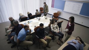 In an Instant, Season 3 Episode 4 image