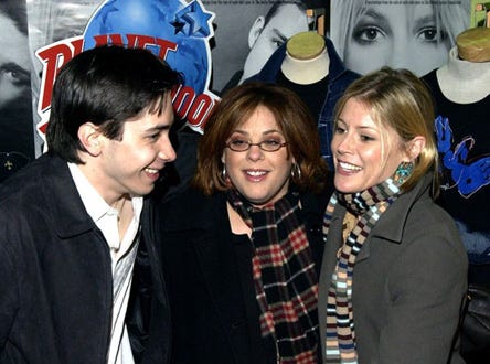 Justin Long, Lesley Boone and Julie Bowen -"Crossroads" release, Feb. 2002