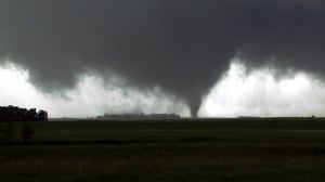 Storm Chasers, Season 4 Episode 8 image