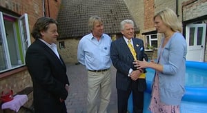 Secret Dealers, Season 1 Episode 3 image