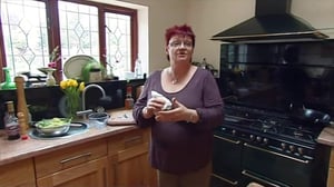 Come Dine with Me, Season 2 Episode 6 image